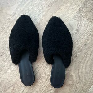 Jenni Kaine black mules